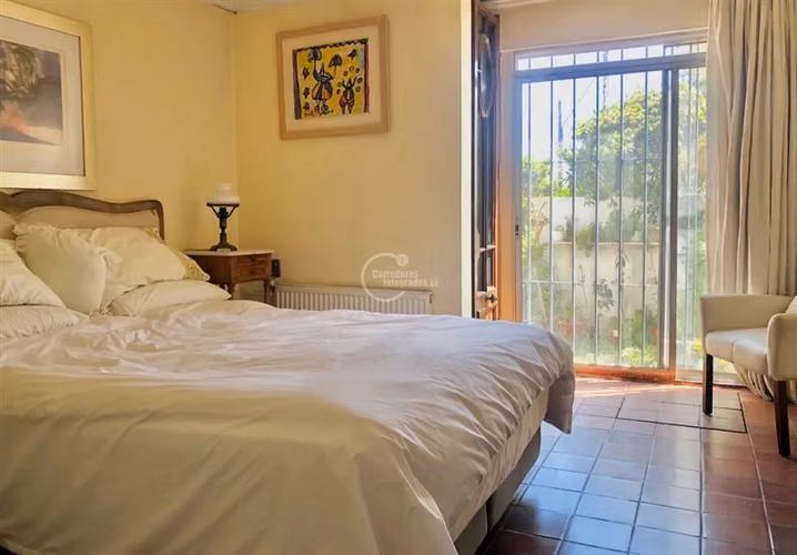 Casa en venta de 4 dorm. en Las Condes