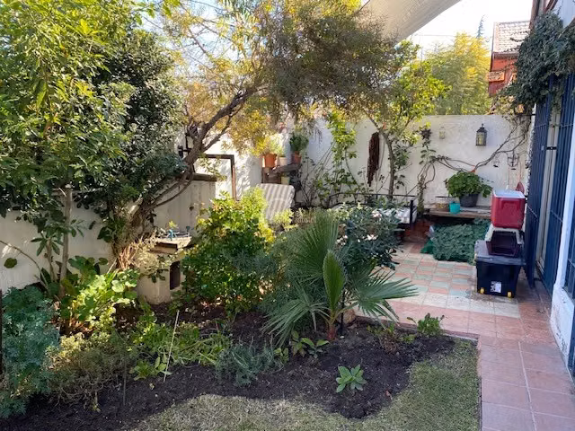 Casa en venta de 4 dorm. en Las Condes