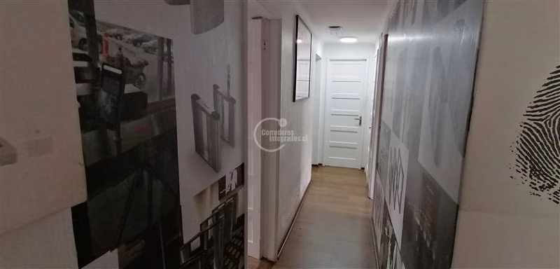 Casa en venta de 3 dorm. en La Reina