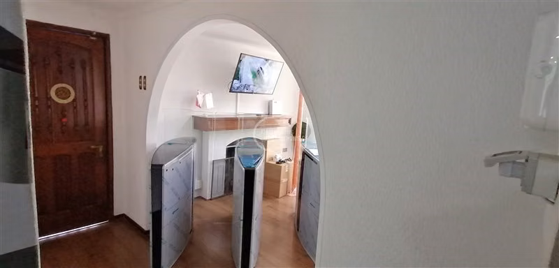 Casa en venta de 3 dorm. en La Reina