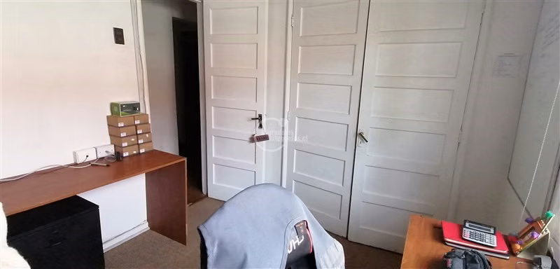 Casa en venta de 3 dorm. en La Reina