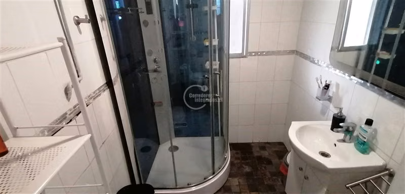 Casa en venta de 3 dorm. en La Reina