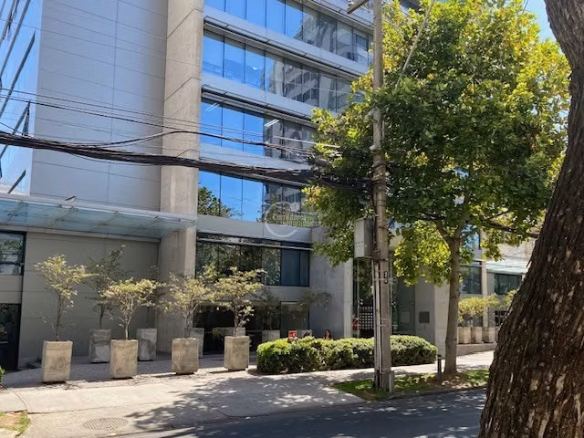 Oficina en arriendo en Las Condes