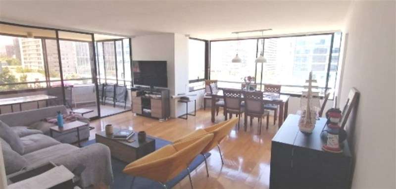 Departamento en venta de 3 dorm. en Las Condes