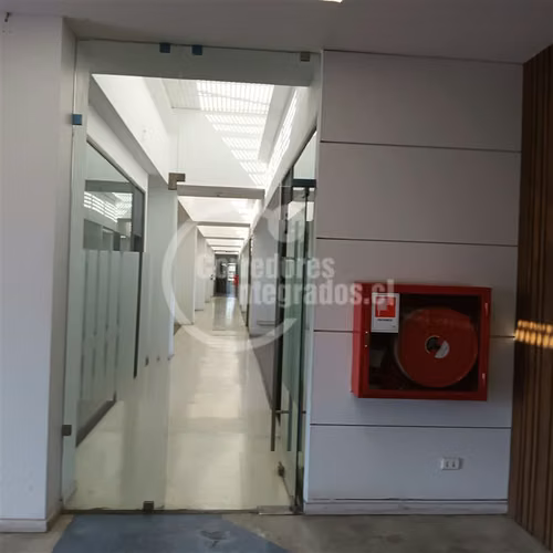 Oficina arriendo en Providencia planta libre 1363 o 685 m2