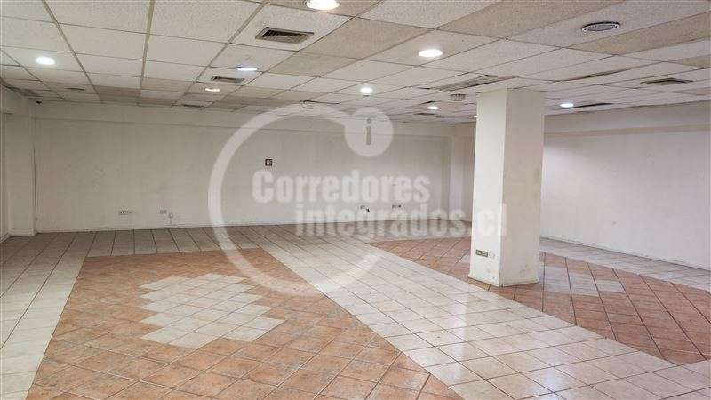 Oficina arriendo en Providencia planta libre 1363 o 685 m2