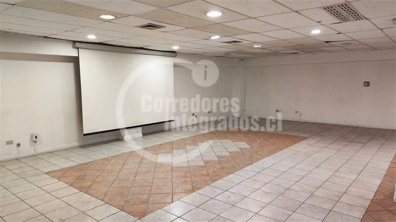 Oficina en arriendo en Providencia 1375 m2