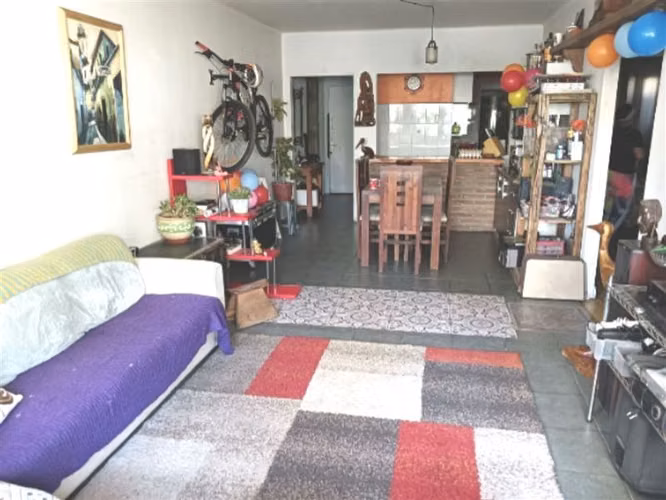 M.eyzaguirre de 4 dorm.2 baños.Livingcomedor. Barrio Italia.