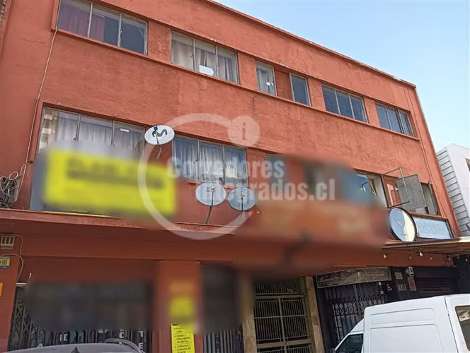 M.eyzaguirre de 4 dorm.2 baños.Livingcomedor. Barrio Italia.