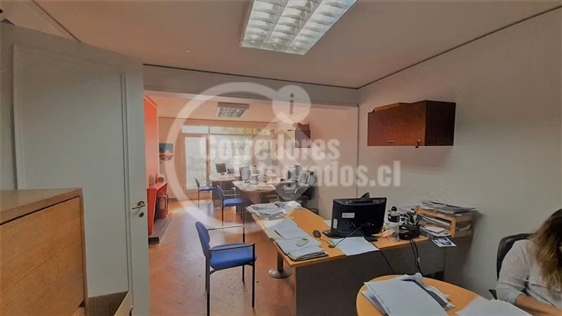 Casa en venta de 4 dorm. en Las Condes