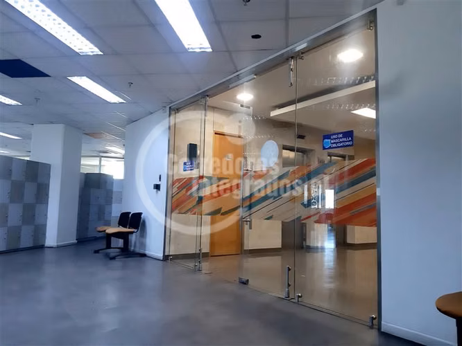 Oficina en venta en Huechuraba