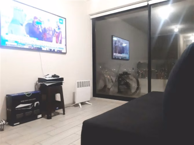 Venta Estudio,dormitorio,cocina,baño.M.Irarrazaval. 30m2