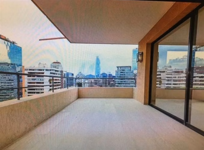 Departamento en venta de 3 dorm. en Las Condes - Imagen 2
