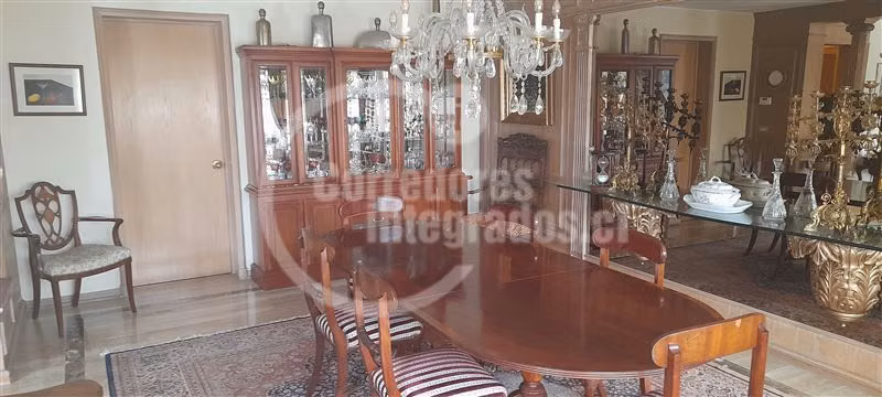 Departamento en venta de 3 dorm. en Las Condes