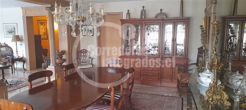 Departamento en venta de 3 dorm. en Las Condes