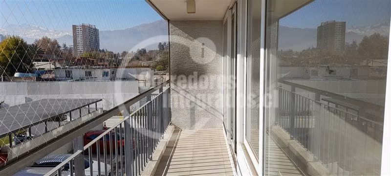 Departamento en venta de 2 dorm. en Ñuñoa - Imagen 2