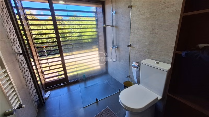 Casa venta de 5 dorm. en condominio residencial Panguipulli