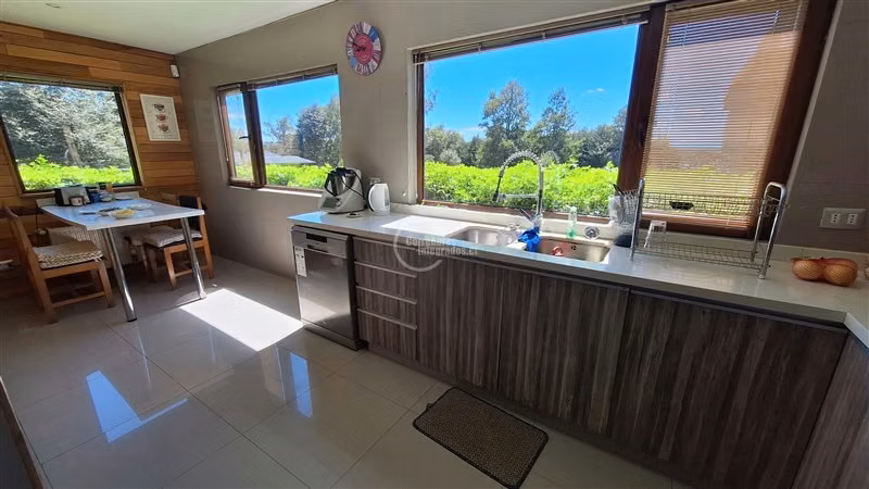 Casa venta de 5 dorm. en condominio residencial Panguipulli