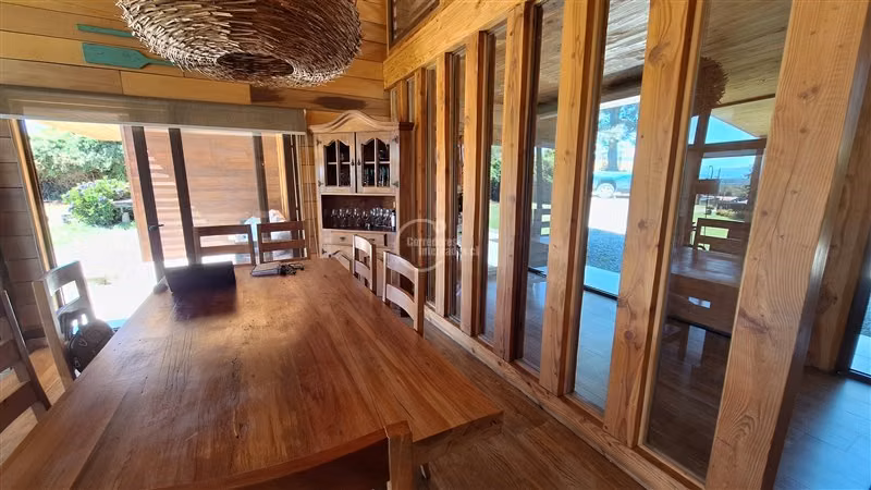 Casa venta de 5 dorm. en condominio residencial Panguipulli