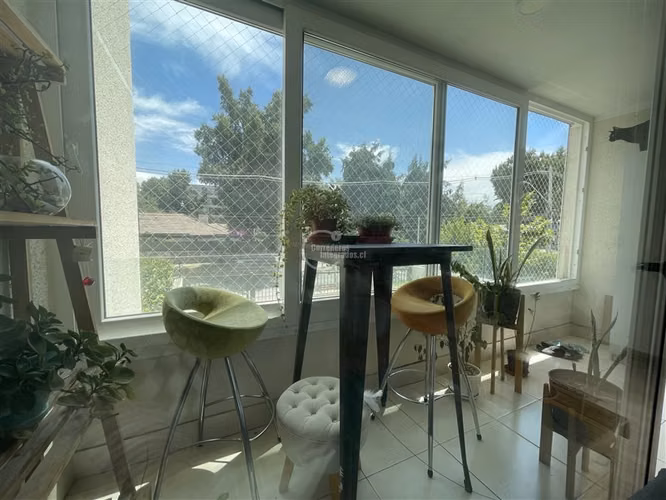 E.Solitaria/hambur Duplex 72 mts 1d/2b,box, bod Excelente DN