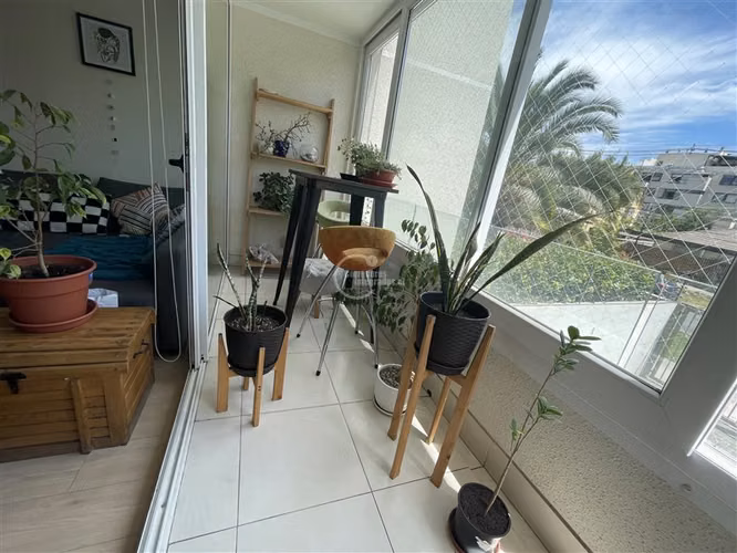 E.Solitaria/hambur Duplex 72 mts 1d/2b,box, bod Excelente DN
