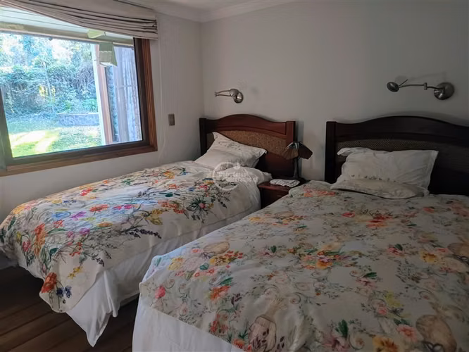 Gran paracela de 33,18 has,casa,quincho,estanque y pozo agua