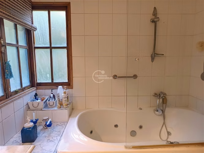 Casa desniveles 4D+3B, quincho,cabaña,piscina,156m2,terraza