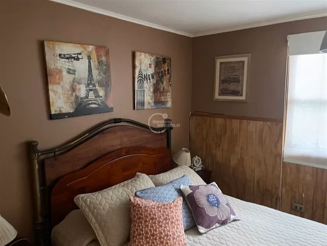 Casa desniveles 4D+3B, quincho,cabaña,piscina,156m2,terraza