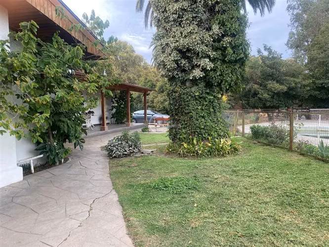 Casa en Arriendo en Isla de Maipo