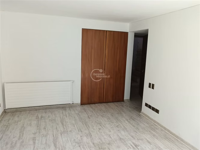 Casa Huechuraba, 5 dorm,3 baños 193/881 piscina, quincho PPW - Imagen 9