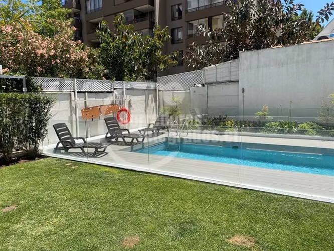 Departamento venta de 2 dorm.en suite estacionamiento Ñuñoa