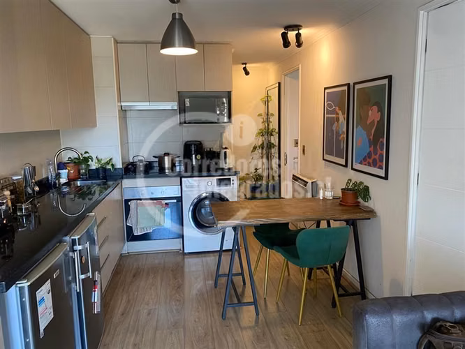 Departamento venta de 2 dorm.en suite estacionamiento Ñuñoa