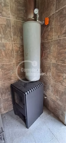 Oportunidad, Casa en venta de 4 dorm + quincho en P Varas