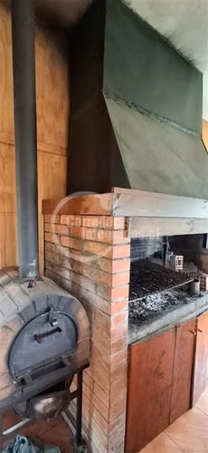 Oportunidad, Casa en venta de 4 dorm + quincho en P Varas