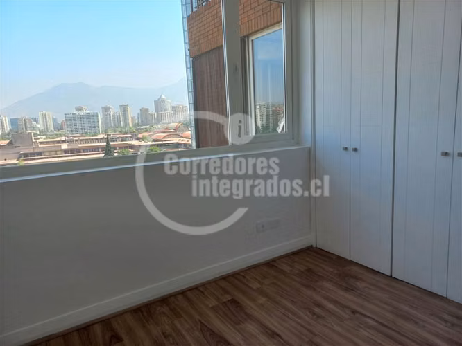 IMPECABLE, lado metro.completamente remodelado. VISITELO !!
