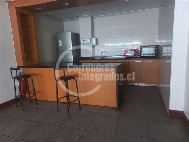 IMPECABLE, lado metro.completamente remodelado. VISITELO !!