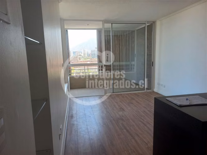 IMPECABLE, lado metro.completamente remodelado. VISITELO !!