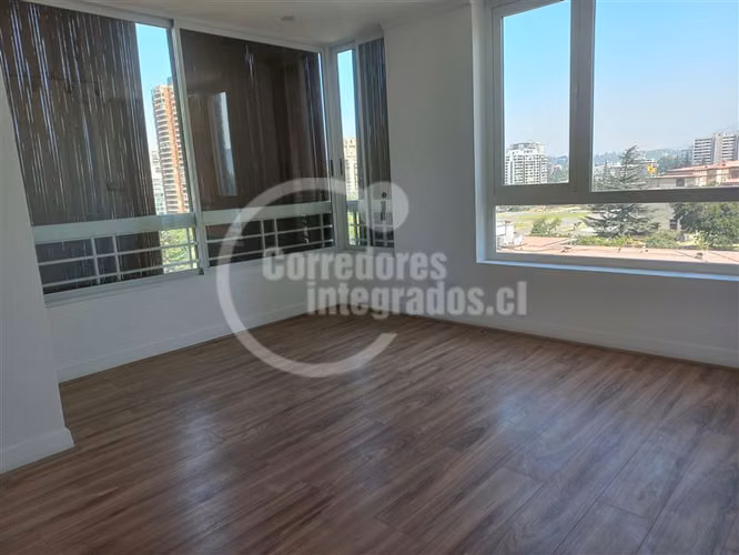 IMPECABLE, lado metro.completamente remodelado. VISITELO !!