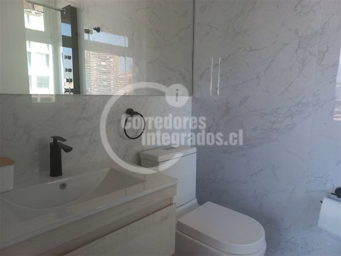 IMPECABLE, lado metro.completamente remodelado. VISITELO !!