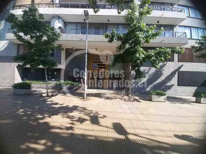 Depto. en venta de 3 dorm.2 baños, est, Estación Central TT