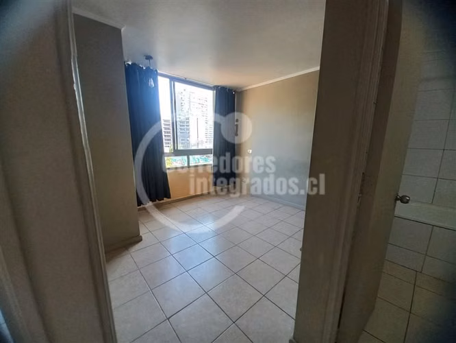 Depto arriendo muy buena conectividad 1 dorm. en Santiago TT