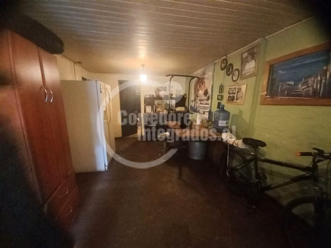 Casa en venta de 3 dorm. 1 baño Ñuñoa Metro Chile España TT