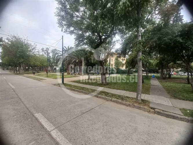 Casa en venta de 3 dorm. 1 baño Ñuñoa Metro Chile España TT