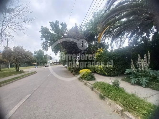 Casa en venta de 3 dorm. 1 baño Ñuñoa Metro Chile España TT