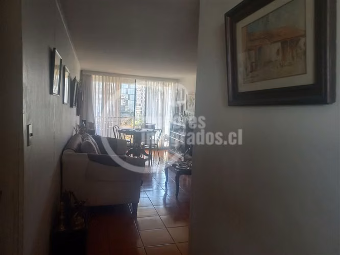 Depto venta de 3 dorm. 2 baños, Est, terraza en Santiago TT