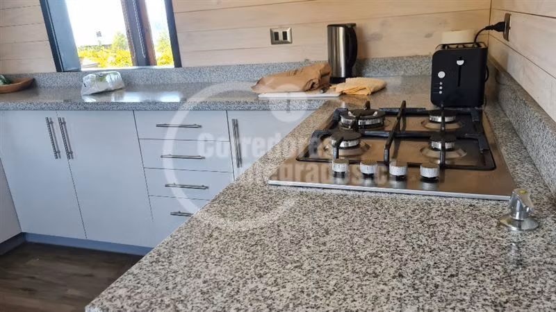 Maravillosa casa Panguipulli, condominio, 5 dorm, estar, FM