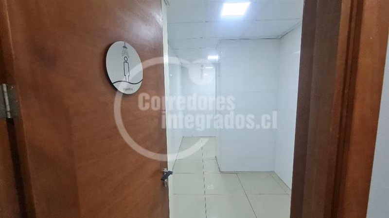 Edificio corporativo pasos C.Empresarial,1460 m2, 18 estac