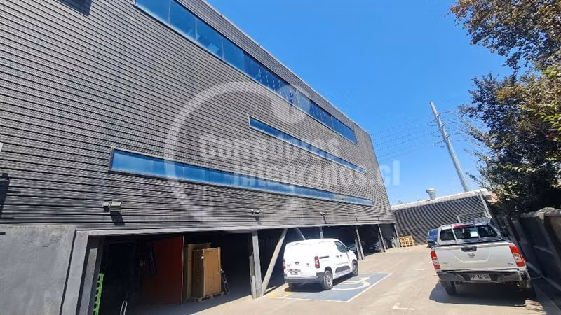 Edificio corporativo pasos C.Empresarial,1460 m2, 18 estac