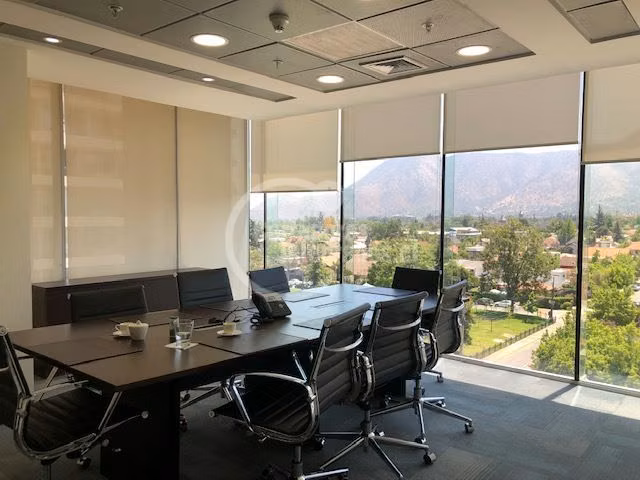 Excelente oficina 153 mts, con 4 estac bodegas Inversión DN - Imagen 7