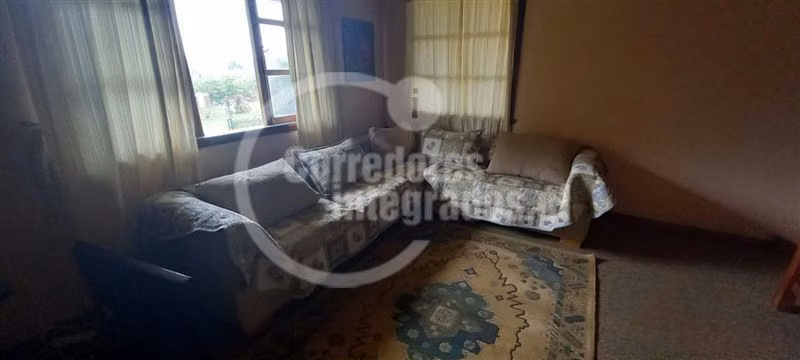 Linda y comoda casona en parcela cercana a Osorno, galpón